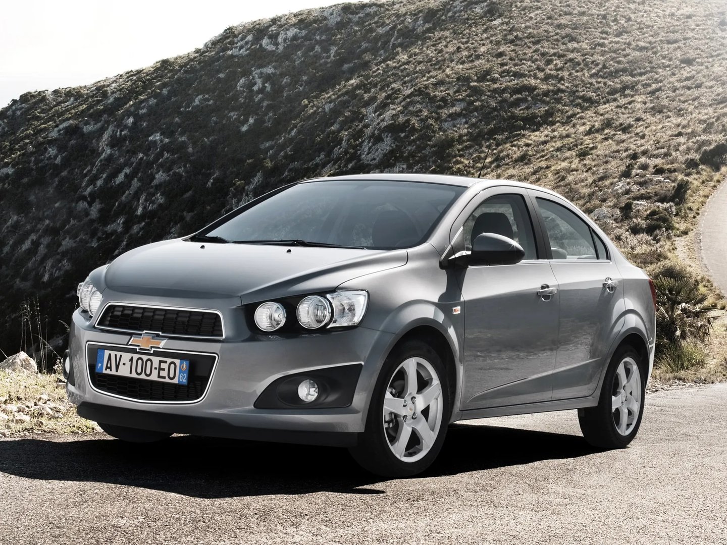 Chevrolet_Aveo_2_generation__Sedan__10.jpg
