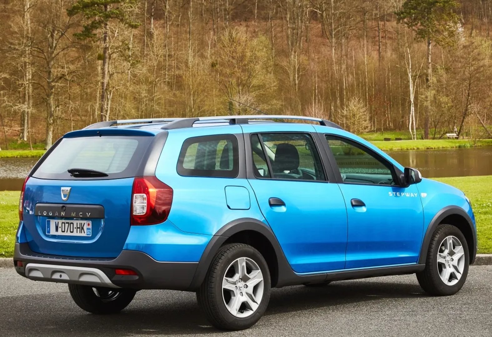 Dacia_Logan_MCV_Stepway_2_generation_restyling__Estate_5-door__3.jpg