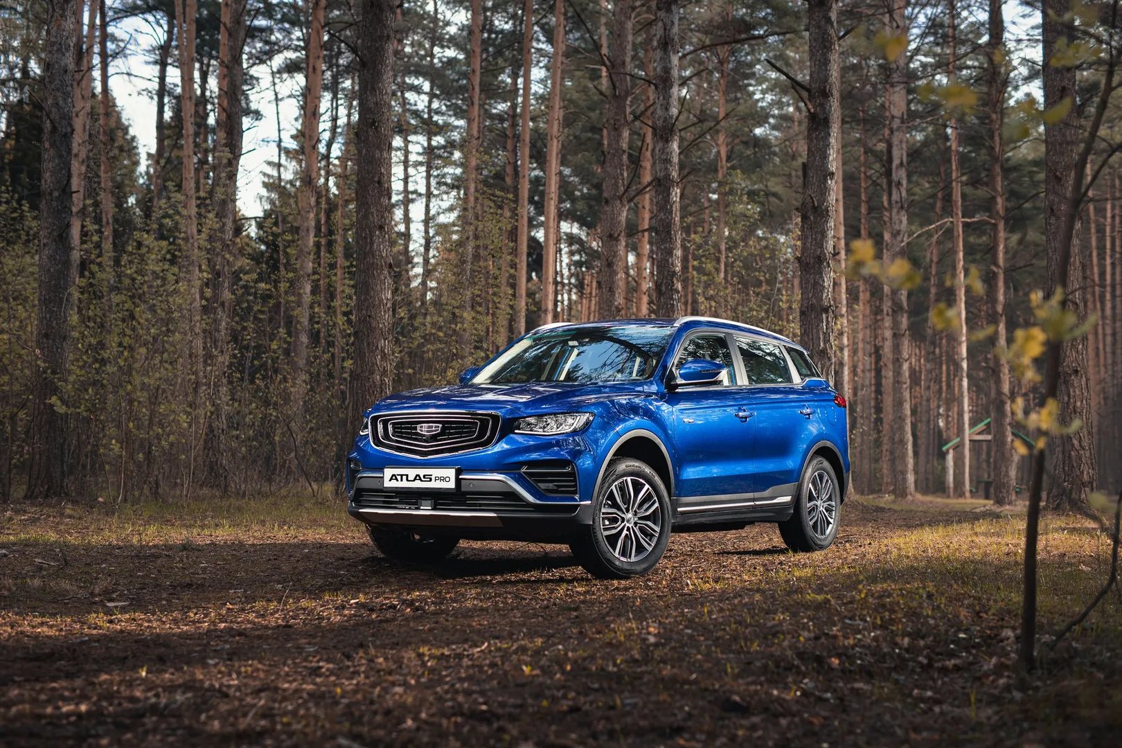 Geely_Atlas_1_generation_restyling__SUV_5-doors__2.jpg