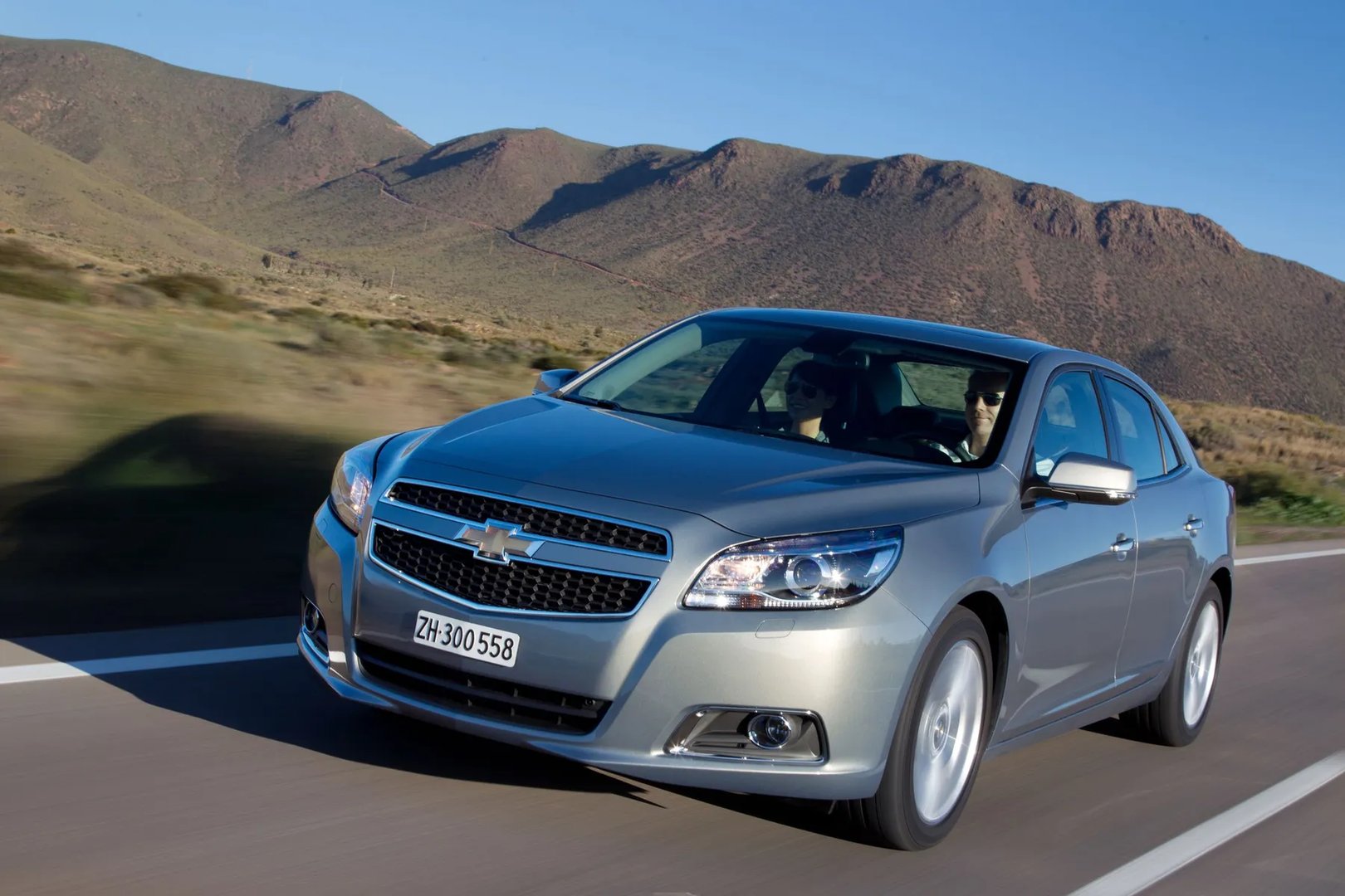 Chevrolet_Malibu_8_generation__Sedan__4.jpg