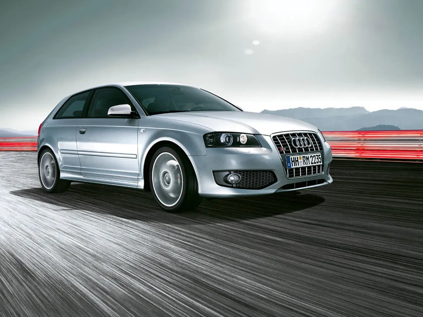 Audi_S3_2_generation__Hatchback_3-door__7.jpg