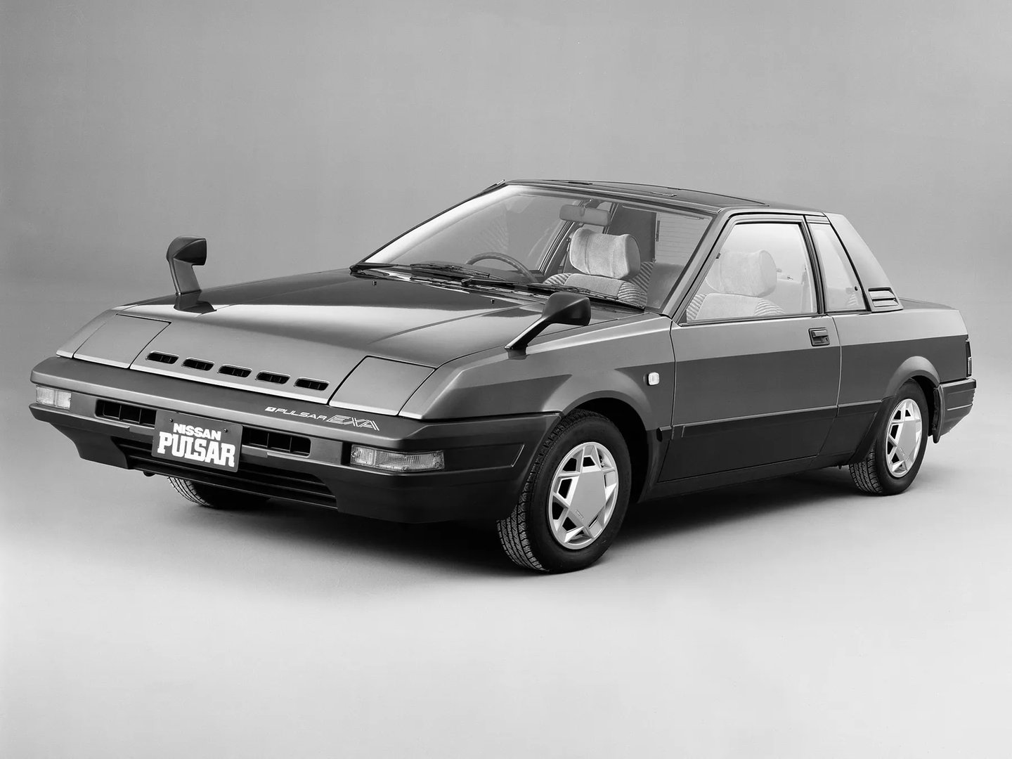 Nissan Pulsar 2 generation  Coupe