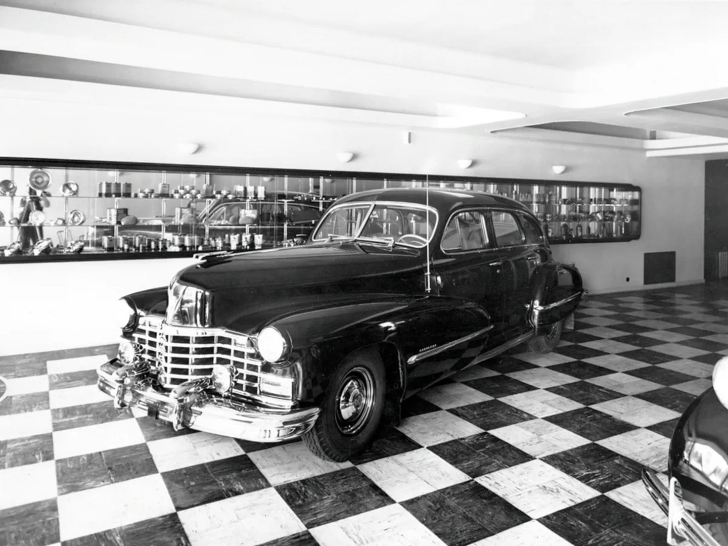 Cadillac Series 62 2 generation  Sedan