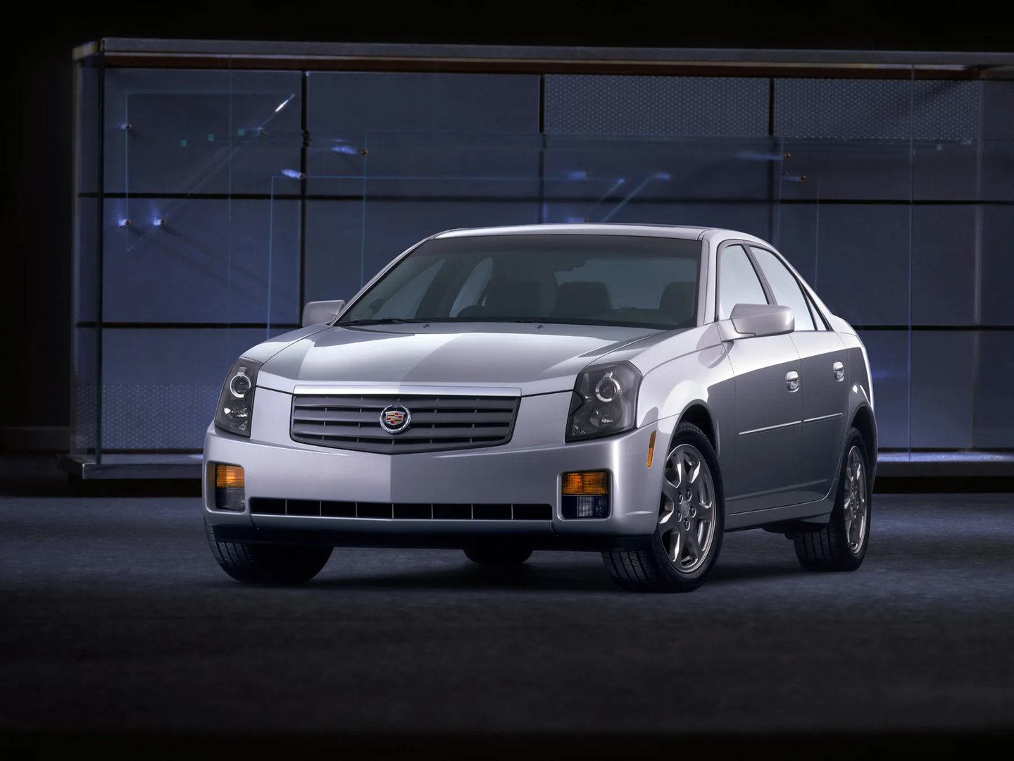 Cadillac_CTS_1_generation__Sedan__10.jpg