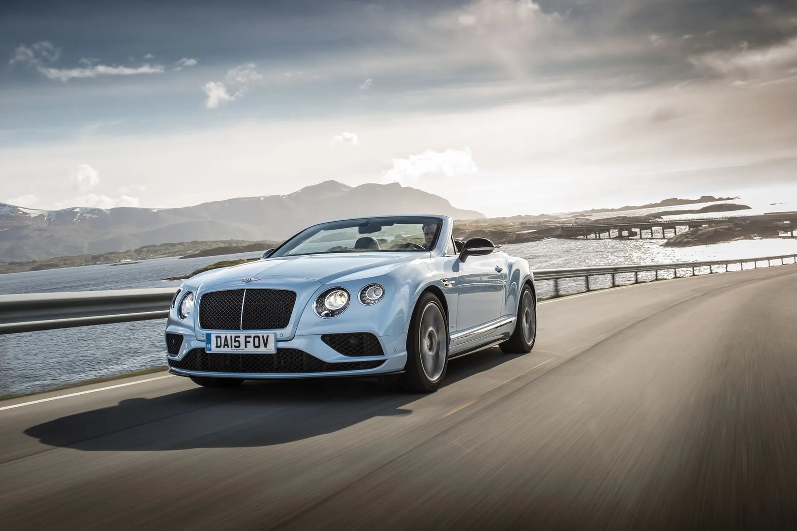 Bentley_Continental_GT_2_generation__Cabrio__6.jpg