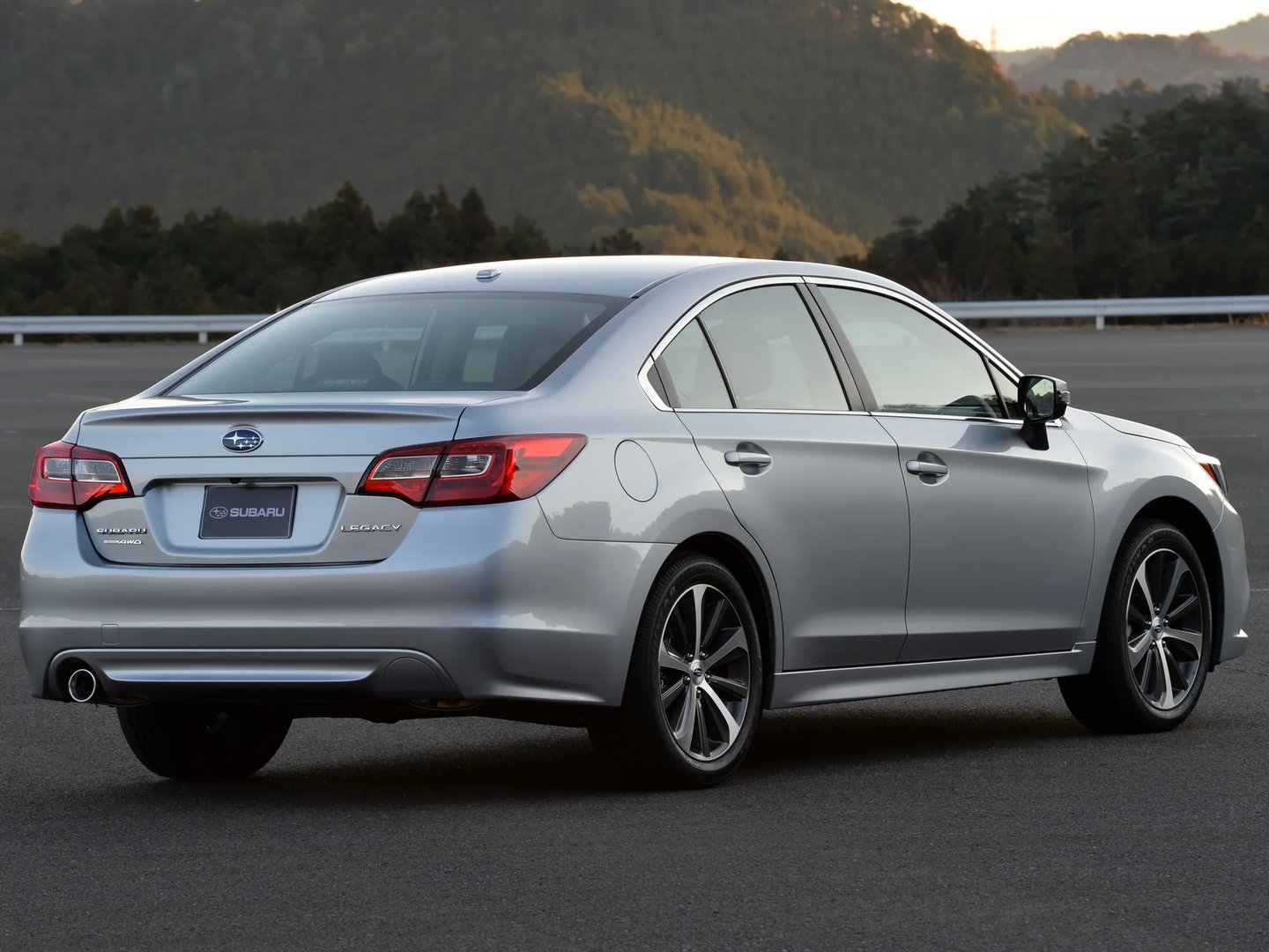 Subaru_Legacy_6_generation__Sedan__8.jpg