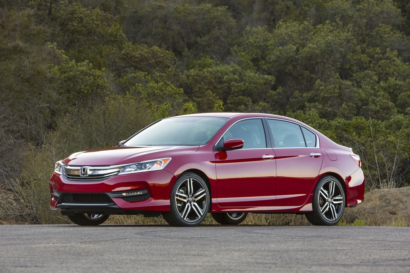 Honda Accord (USA) 9 generation, restyling  Sedan