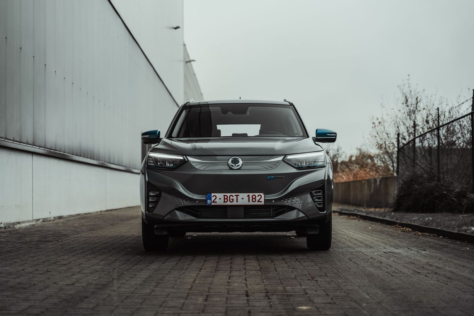 ssangyong_Korando_E-motion_4_generation__SUV_5-doors__5.jpg