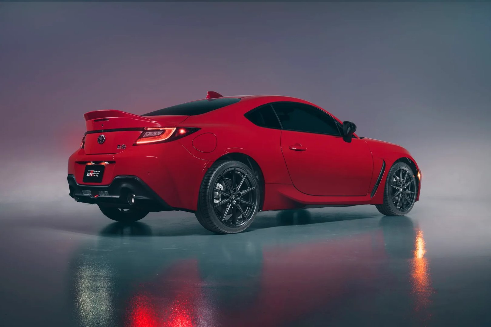 Toyota_GR86_1_generation__Coupe__1.jpg