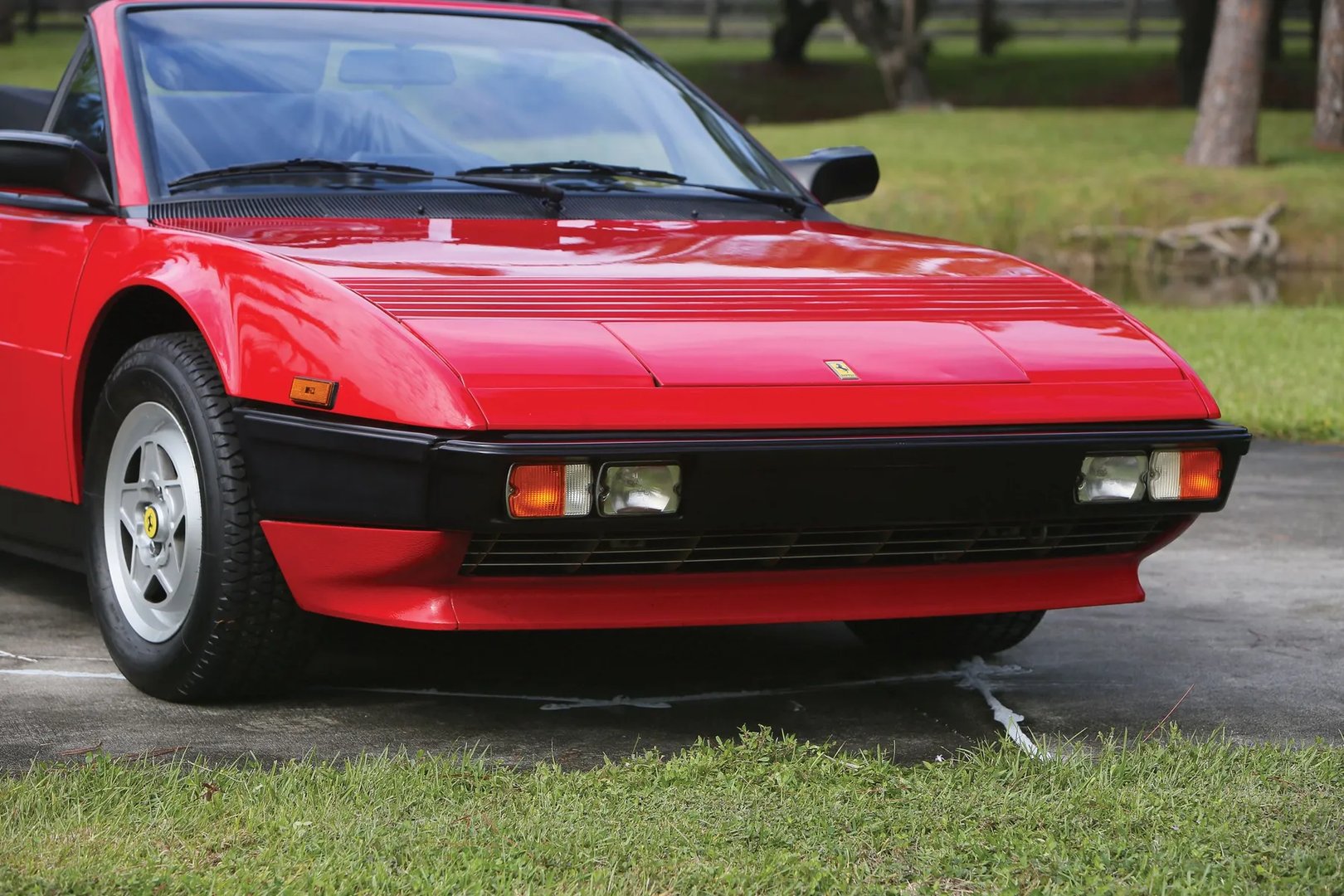 Ferrari_Mondial_1_generation__Cabrio__12.jpg