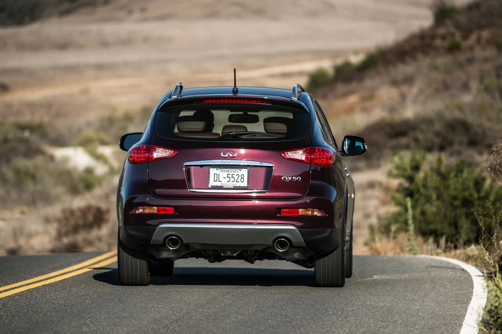 Infiniti_QX50_1_generation_restyling__SUV_5-doors__7.jpg