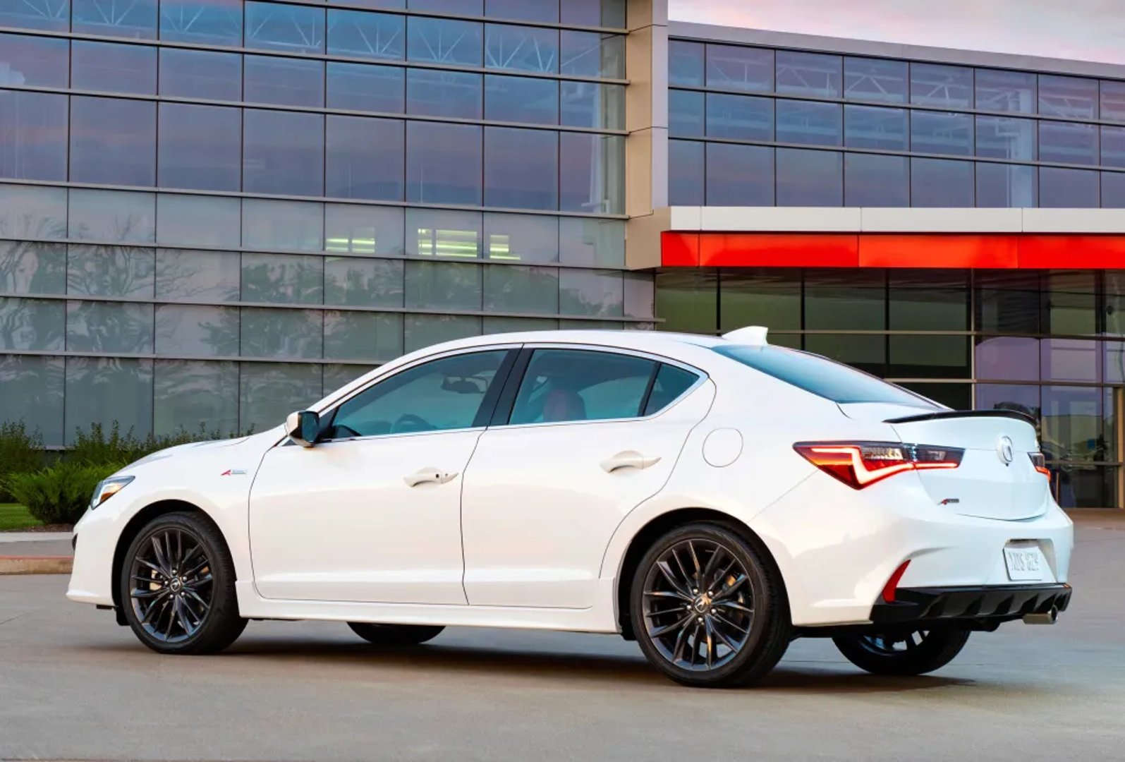 Acura_ILX_1_generation_restyling_2__Sedan__1.jpg