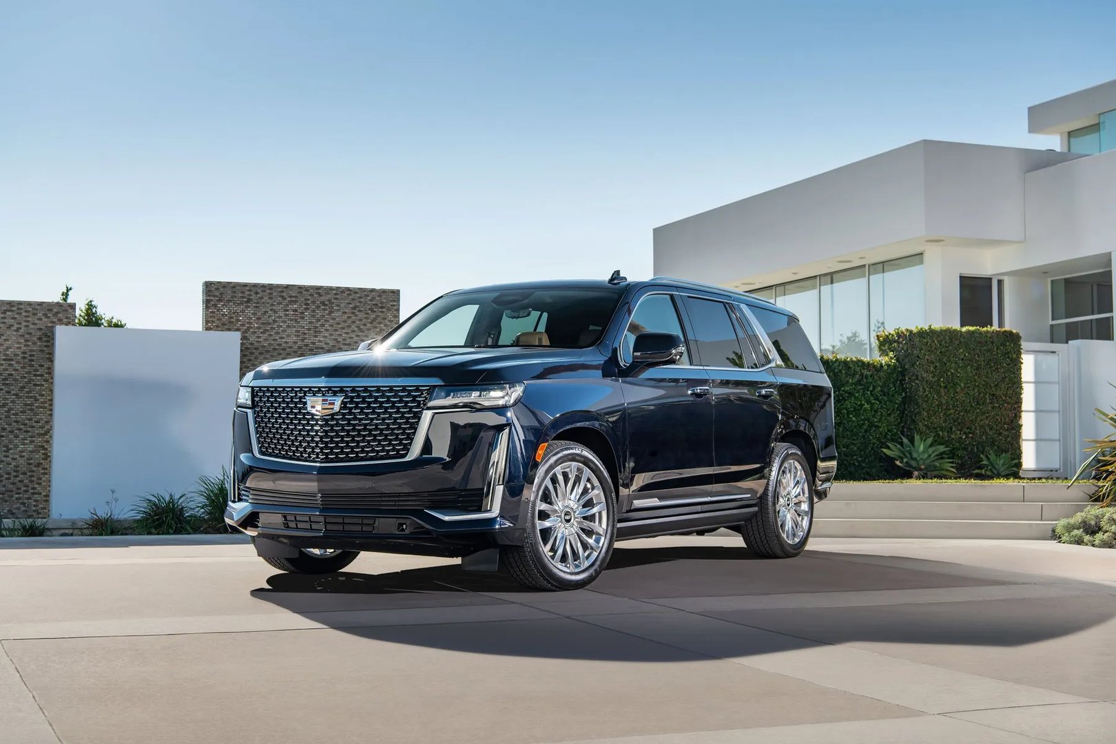 Cadillac Escalade 5 generation  SUV 5-doors