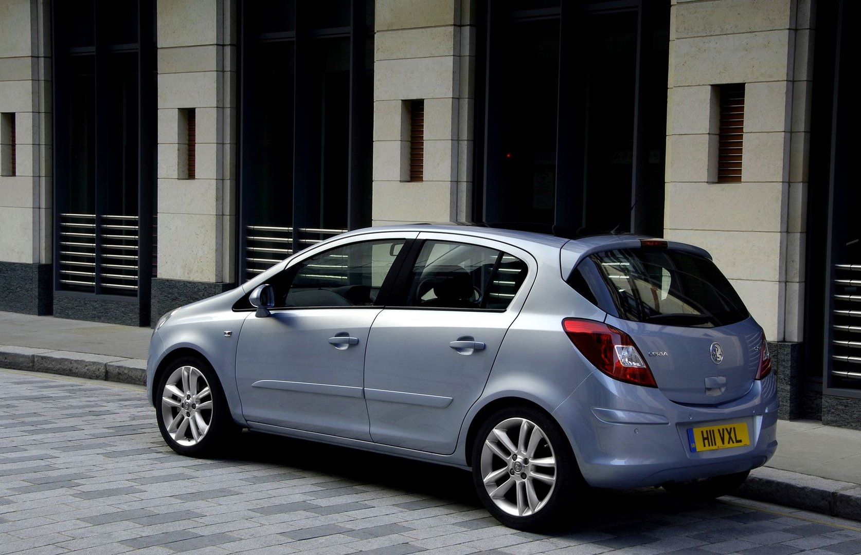 vauxhall_Corsa_4_generation__Mini_5-doors__7.jpg