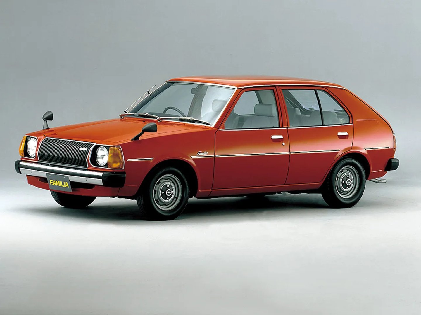 Mazda Familia 4 generation  Mini 5-doors