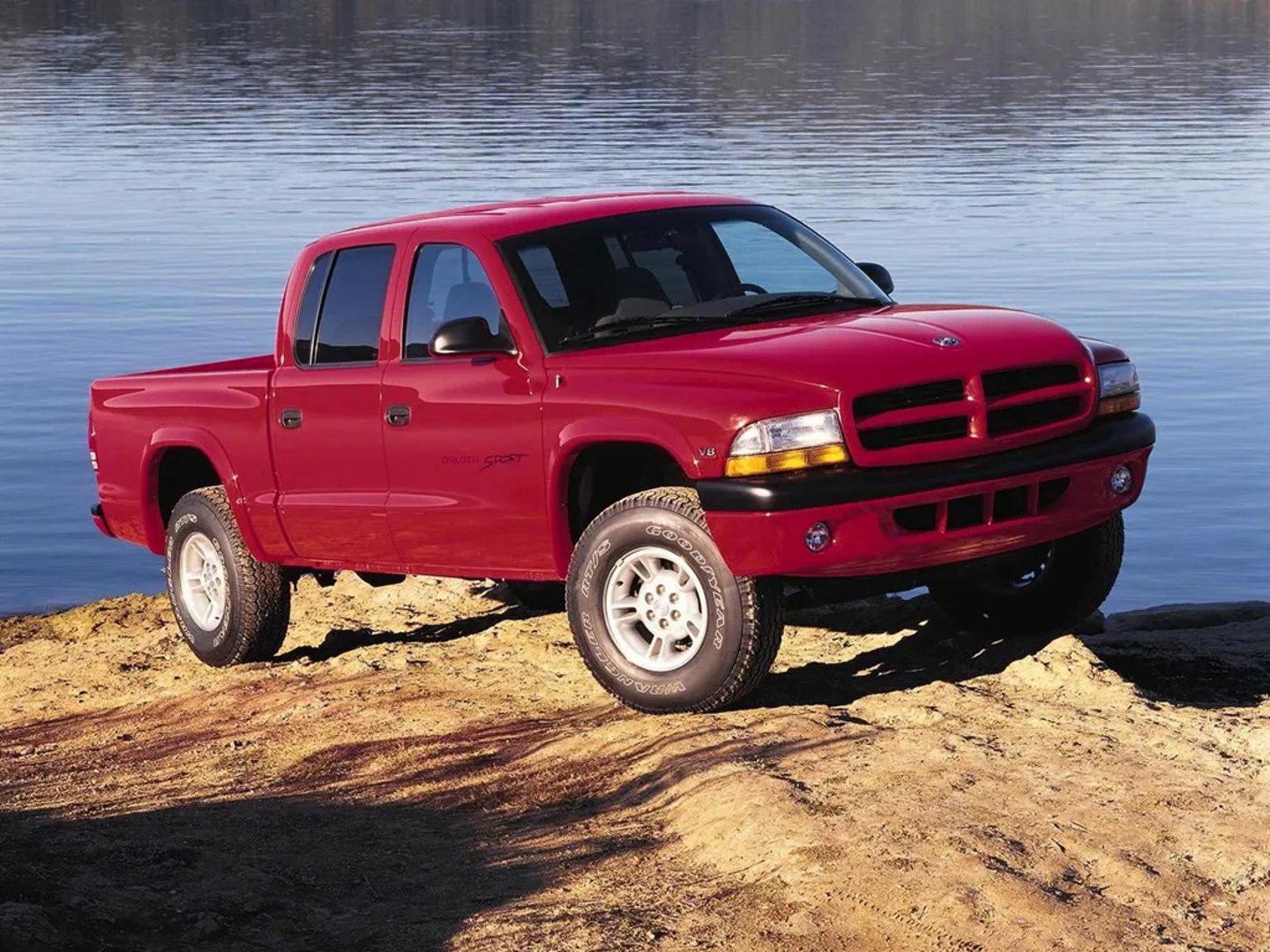 Dodge_Dakota_2_generation__Pickup_double-cab__4.jpg