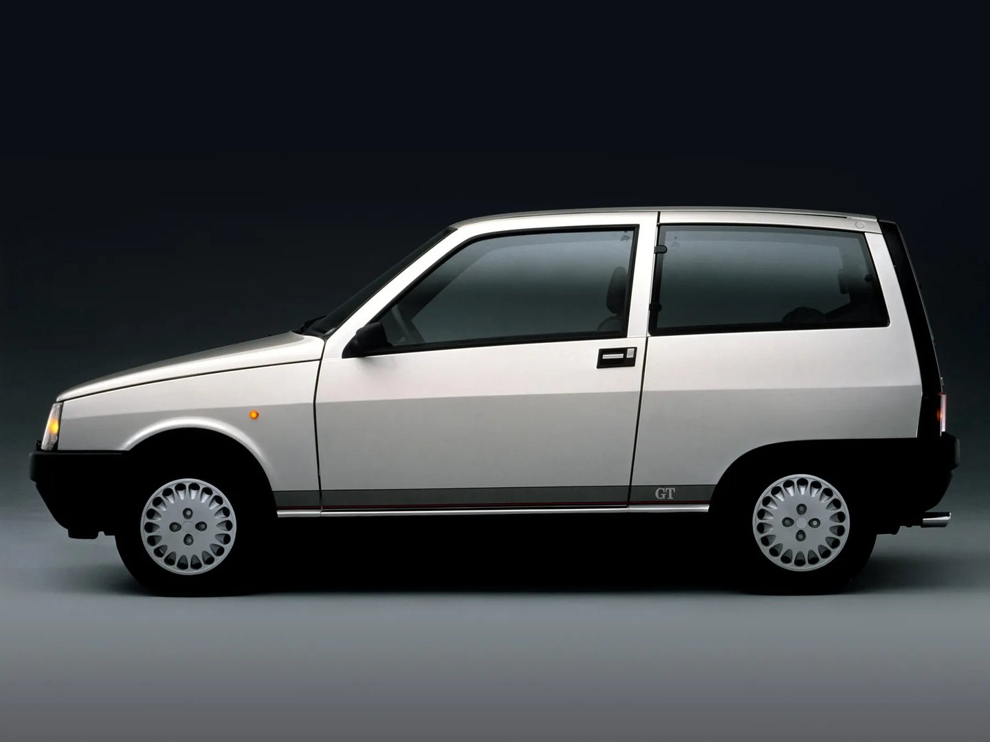 Lancia_Y10_1_generation__Mini_3-doors__2.jpg