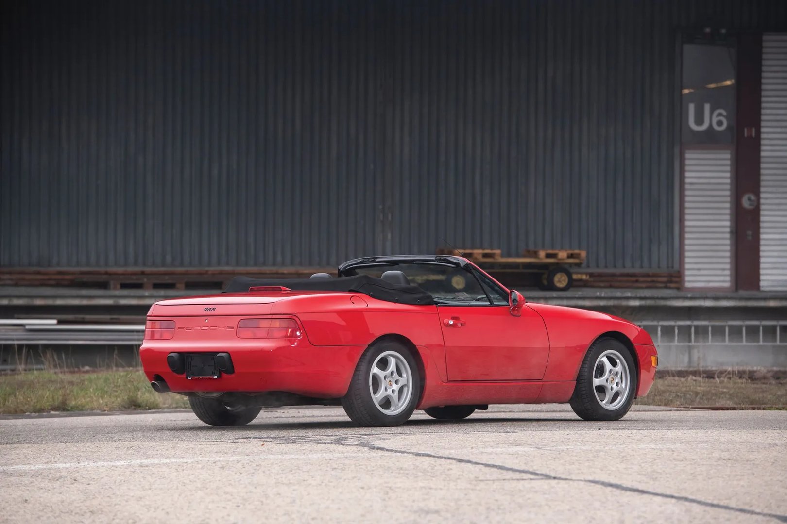 Porsche_968_1_generation__Cabrio__1.jpg