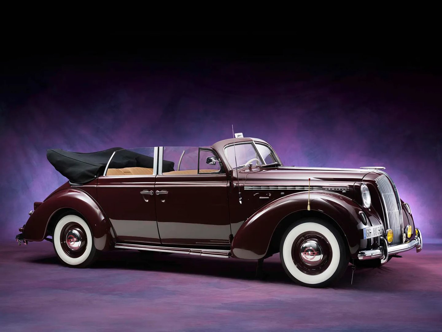 Opel_Admiral_1_generation__Cabrio__3.jpg