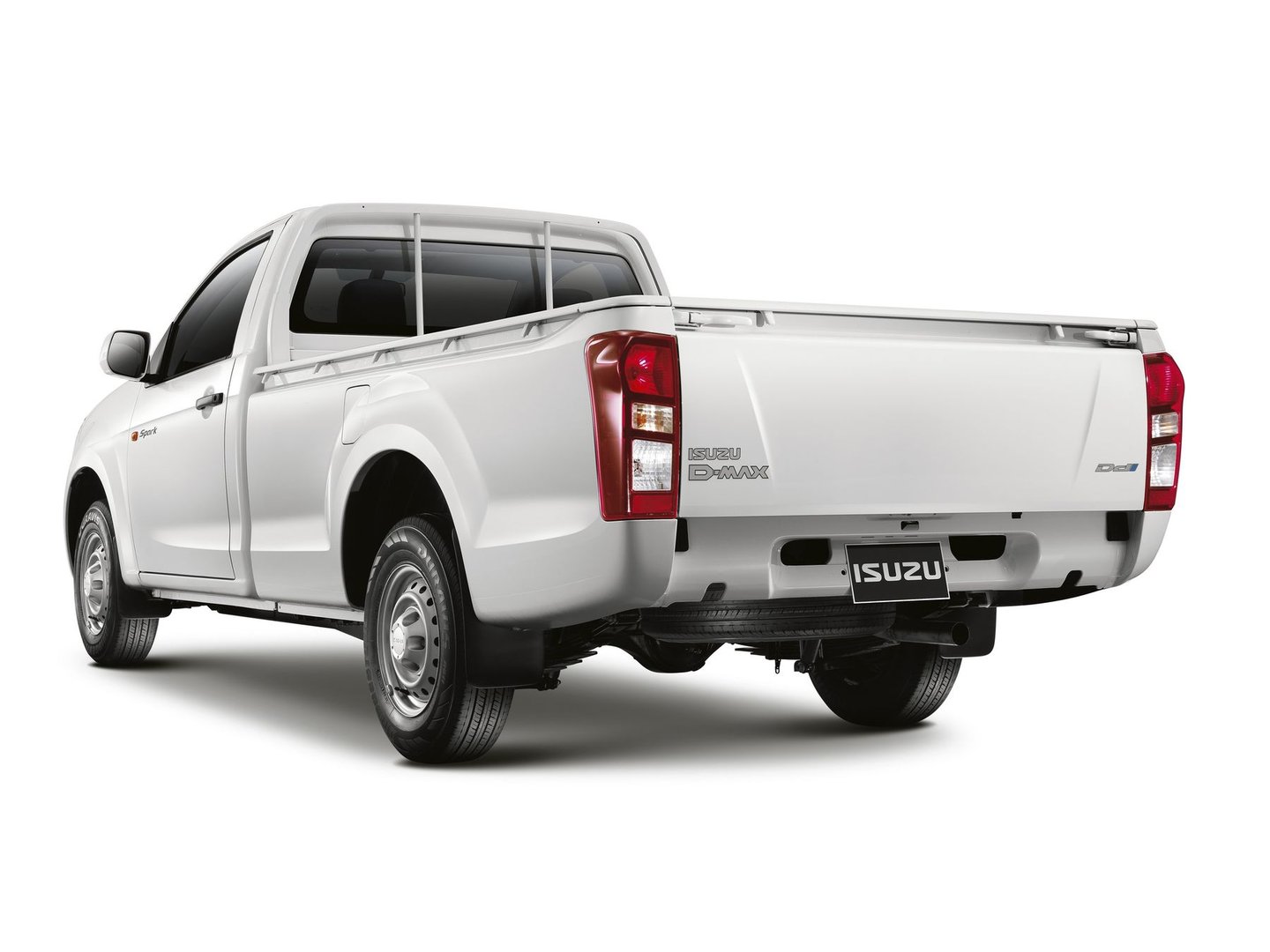 isuzu_D-Max_2_generation_restyling__Pickup_single-cab__2.jpg