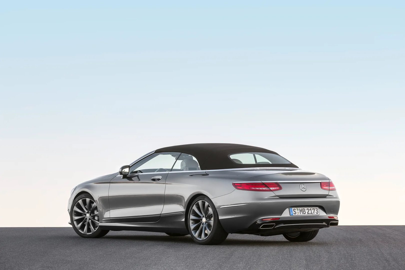 Mercedes_S-Class_6_generation__Cabrio__1.jpg