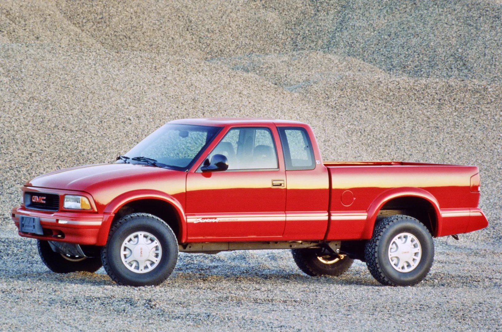 GMC_Sonoma_2_generation__Pickup_1.5-cab__2.jpg