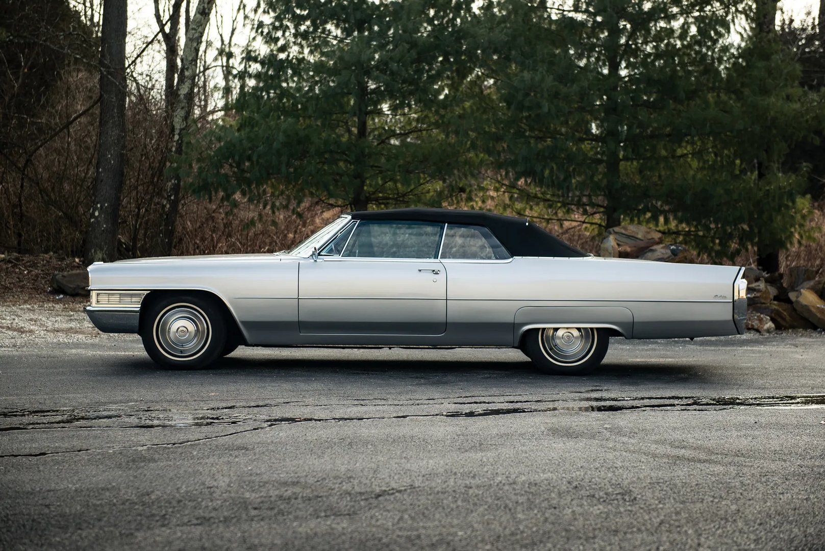 Cadillac_DeVille_3_generation__Cabrio__11.jpg