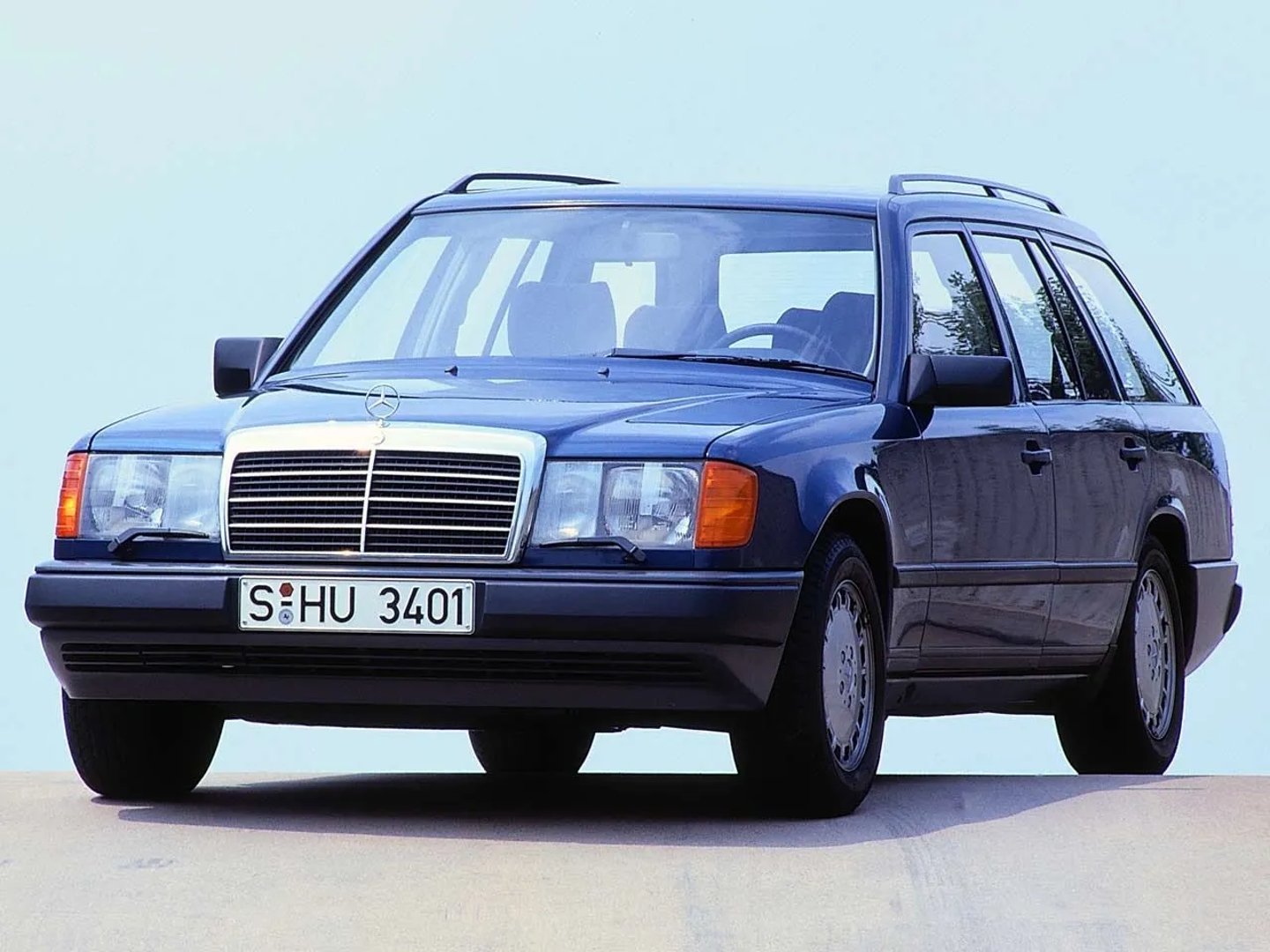 S124  Estate 5-door