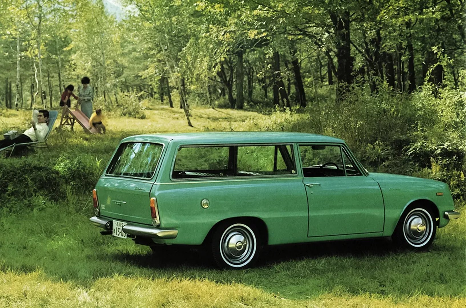 Toyota_Corona_3_generation__Estate_3-door__3.jpg