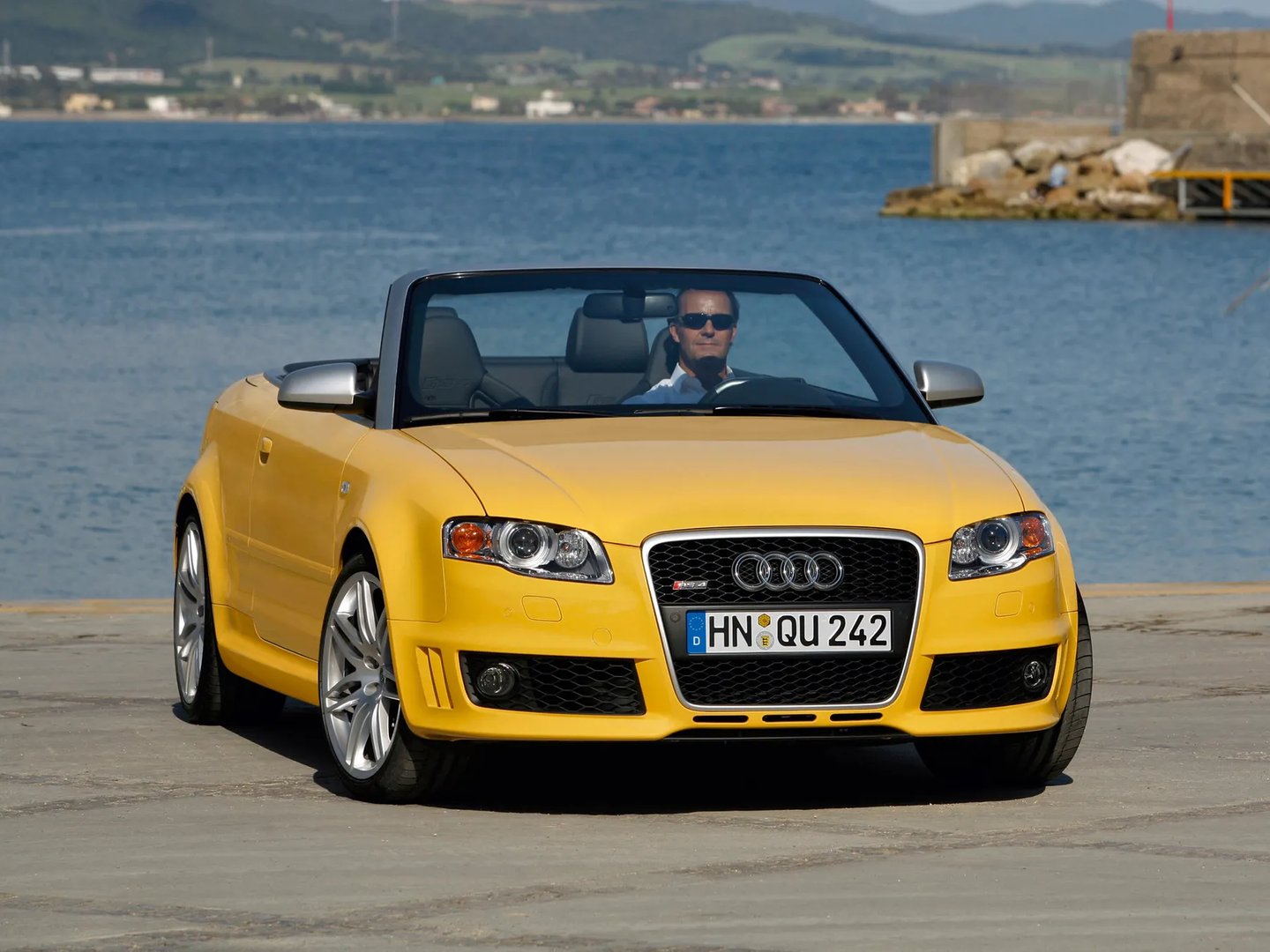 Audi RS4 2 generation  Cabrio