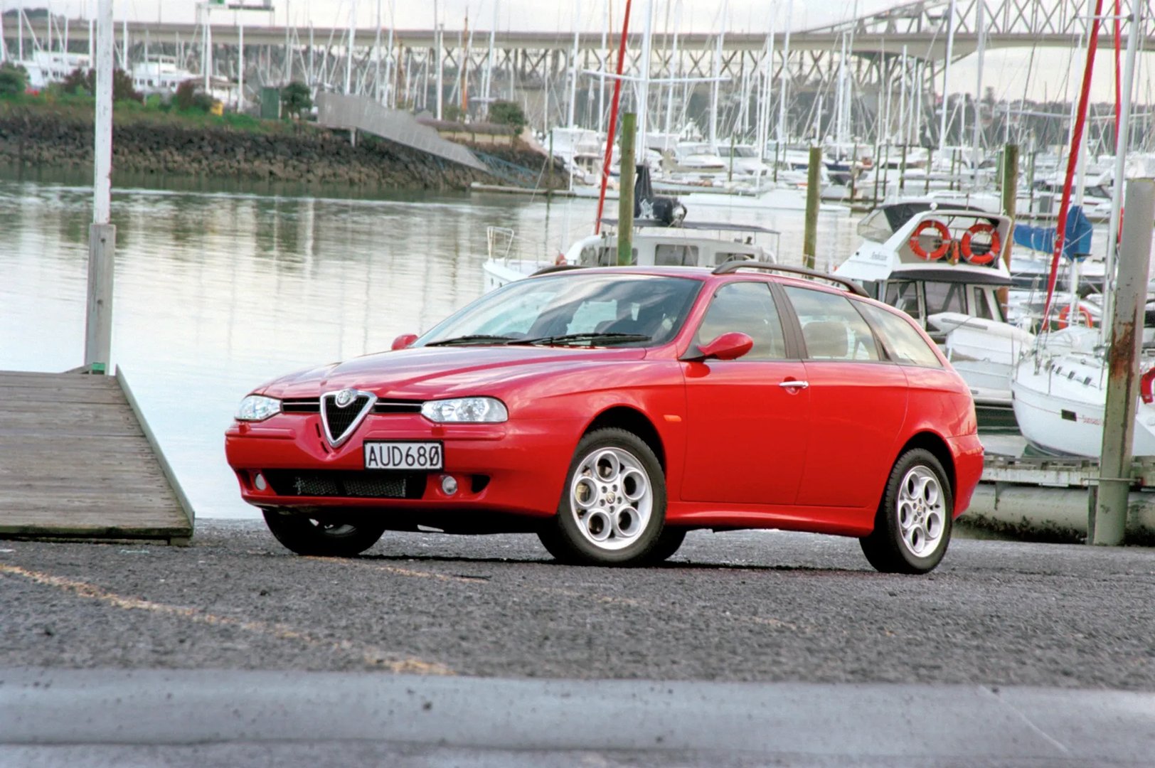Alfa Romeo_156_1_generation_restyling_1__Estate_5-door__1.jpg