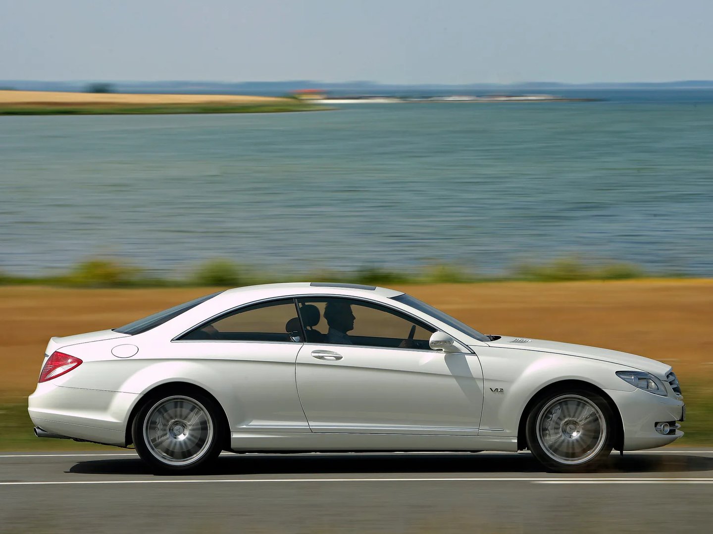 Mercedes_CL-Class_3_generation__Coupe_Hardtop__13.jpg