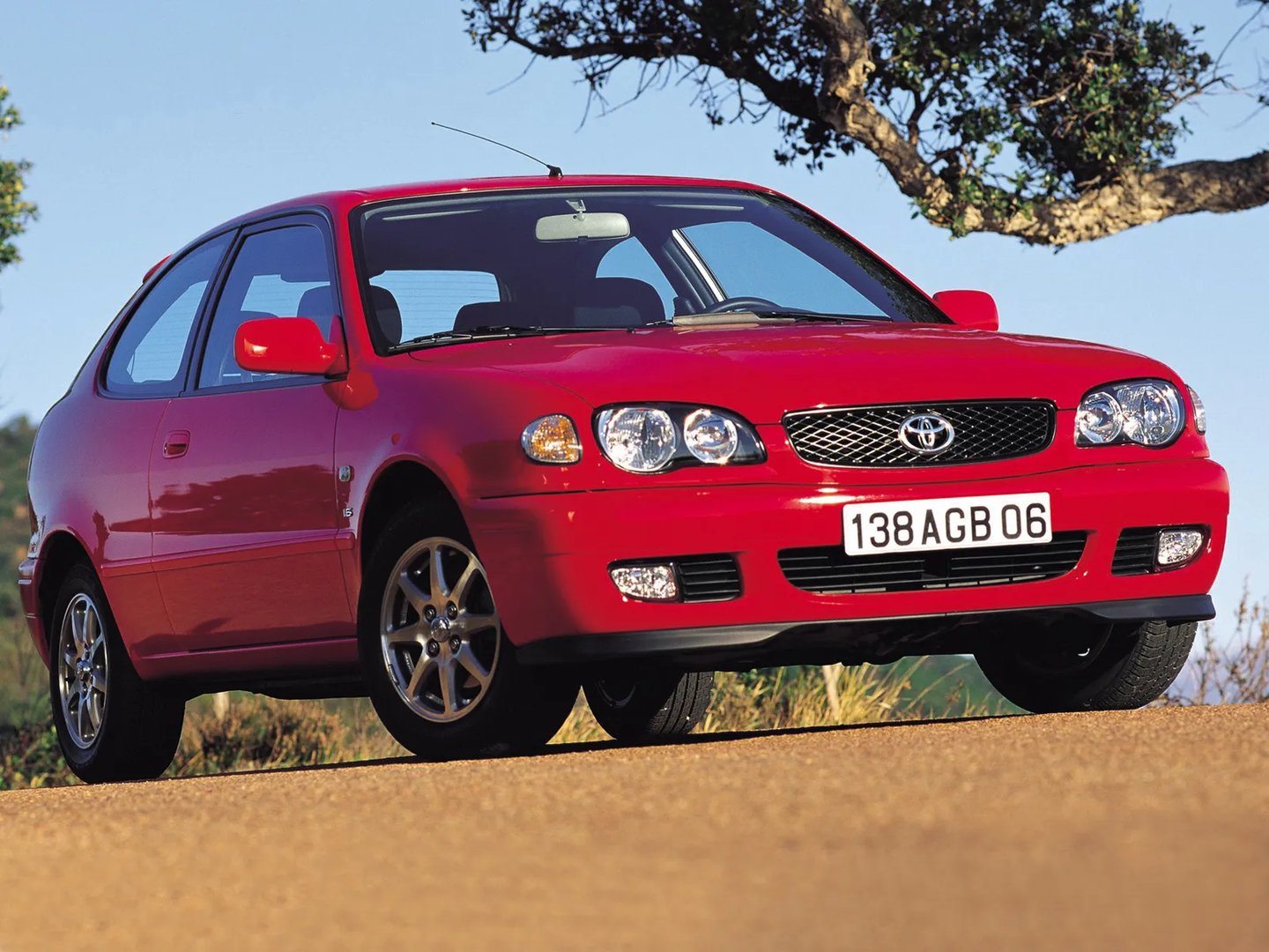Toyota Corolla 8 generation, restyling  Hatchback 3-door