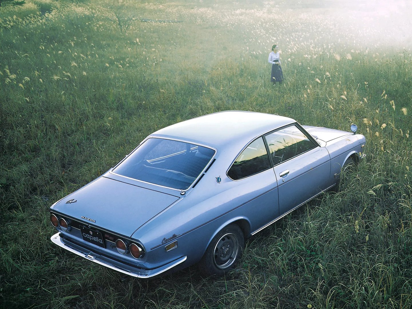 Mazda_Capella_1_generation__Coupe__3.jpg