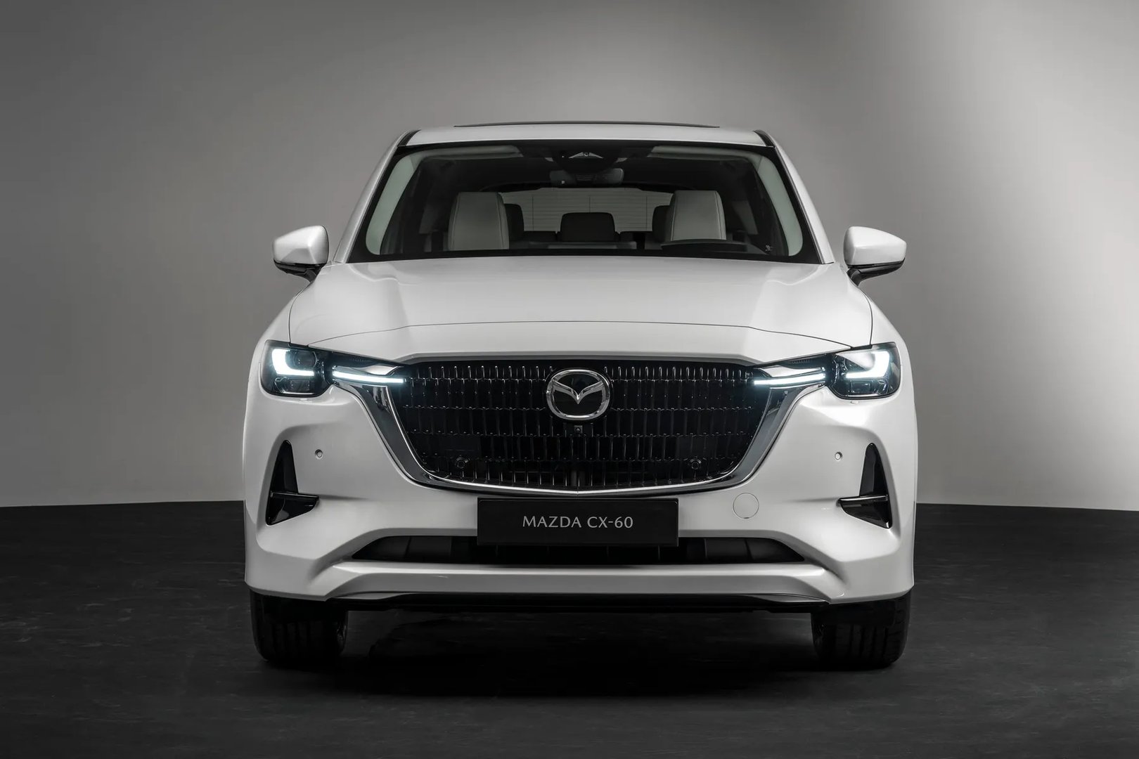 Mazda_CX-60_1_generation__SUV_5-doors__3.jpg