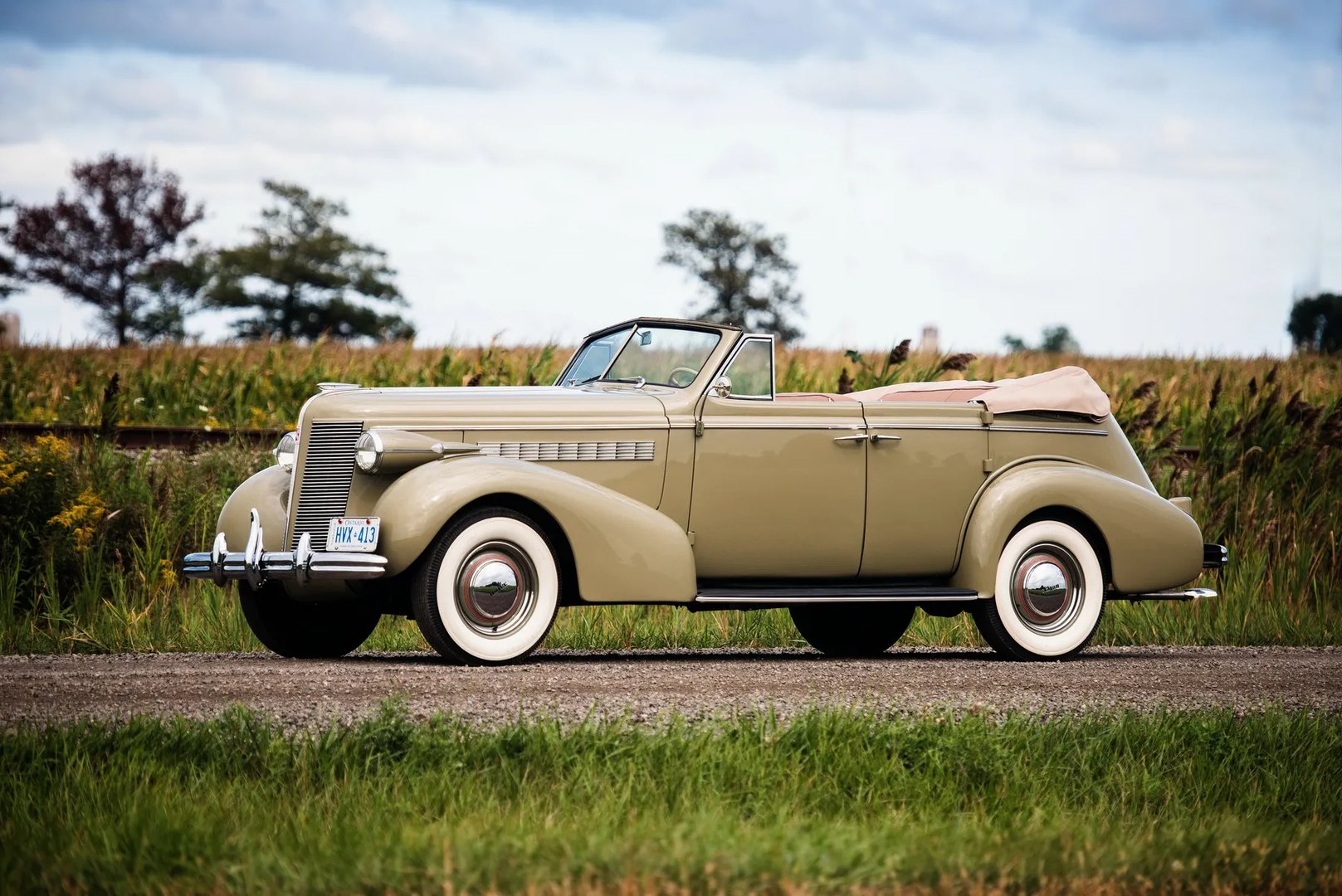 Buick_Special_1_generation__Phaeton__2.jpg