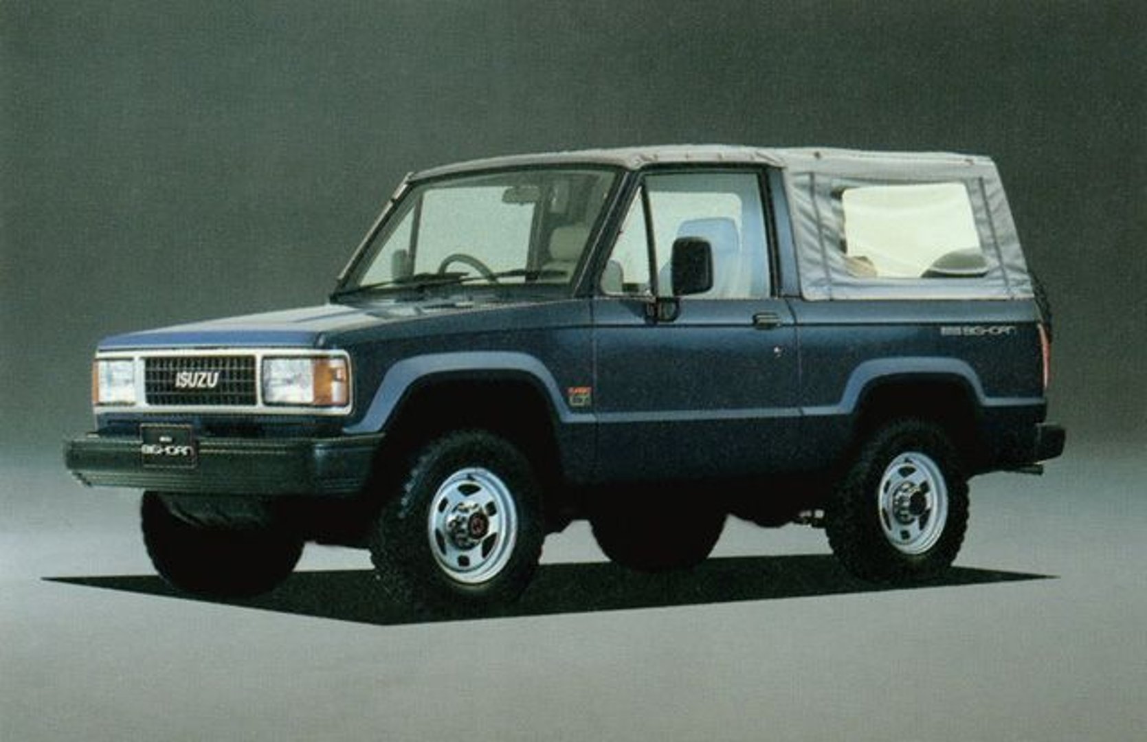 Isuzu Bighorn 1 generation  SUV cabriolet 