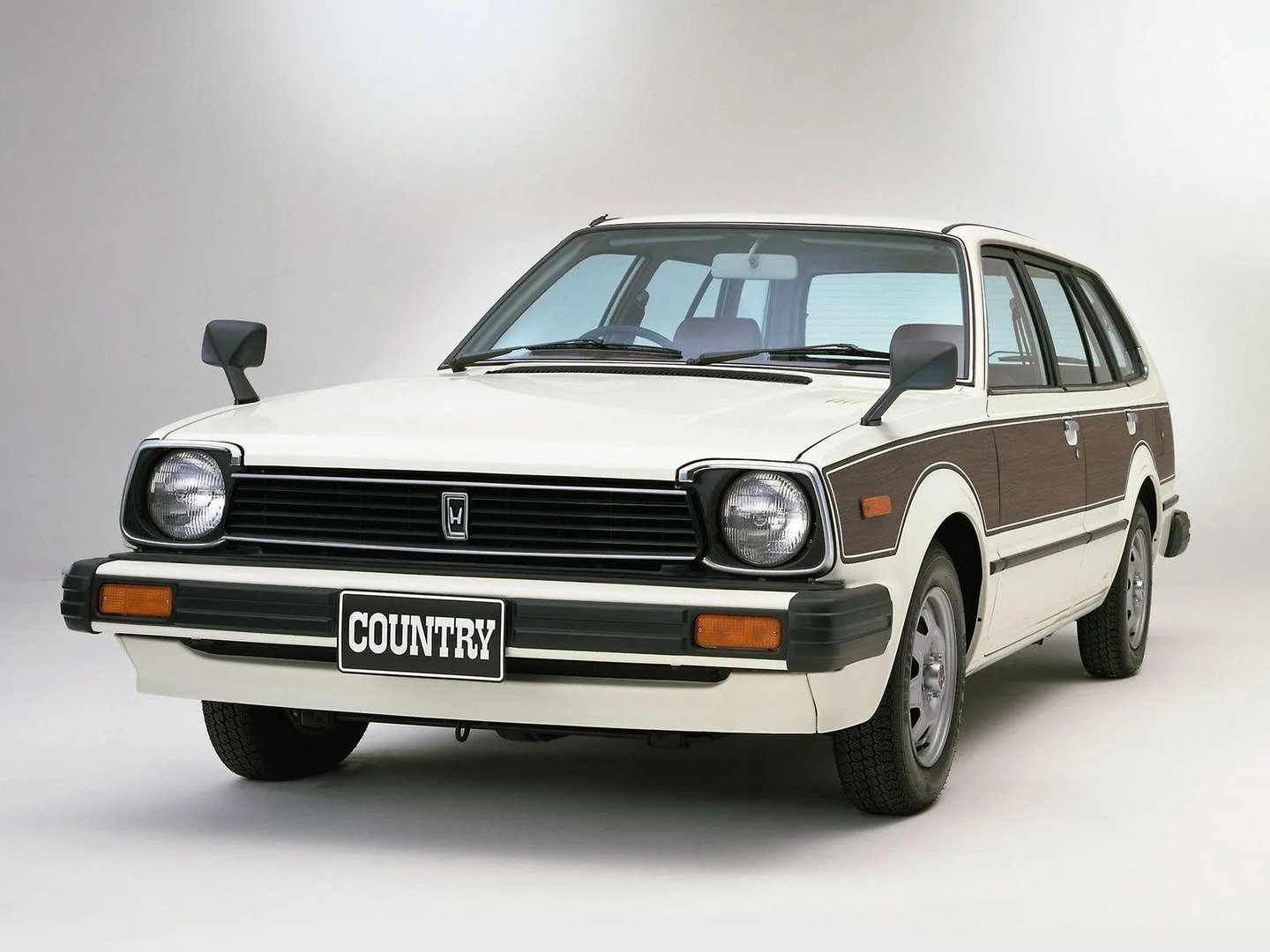 Honda_Civic_2_generation__Estate_5-door__1.jpg