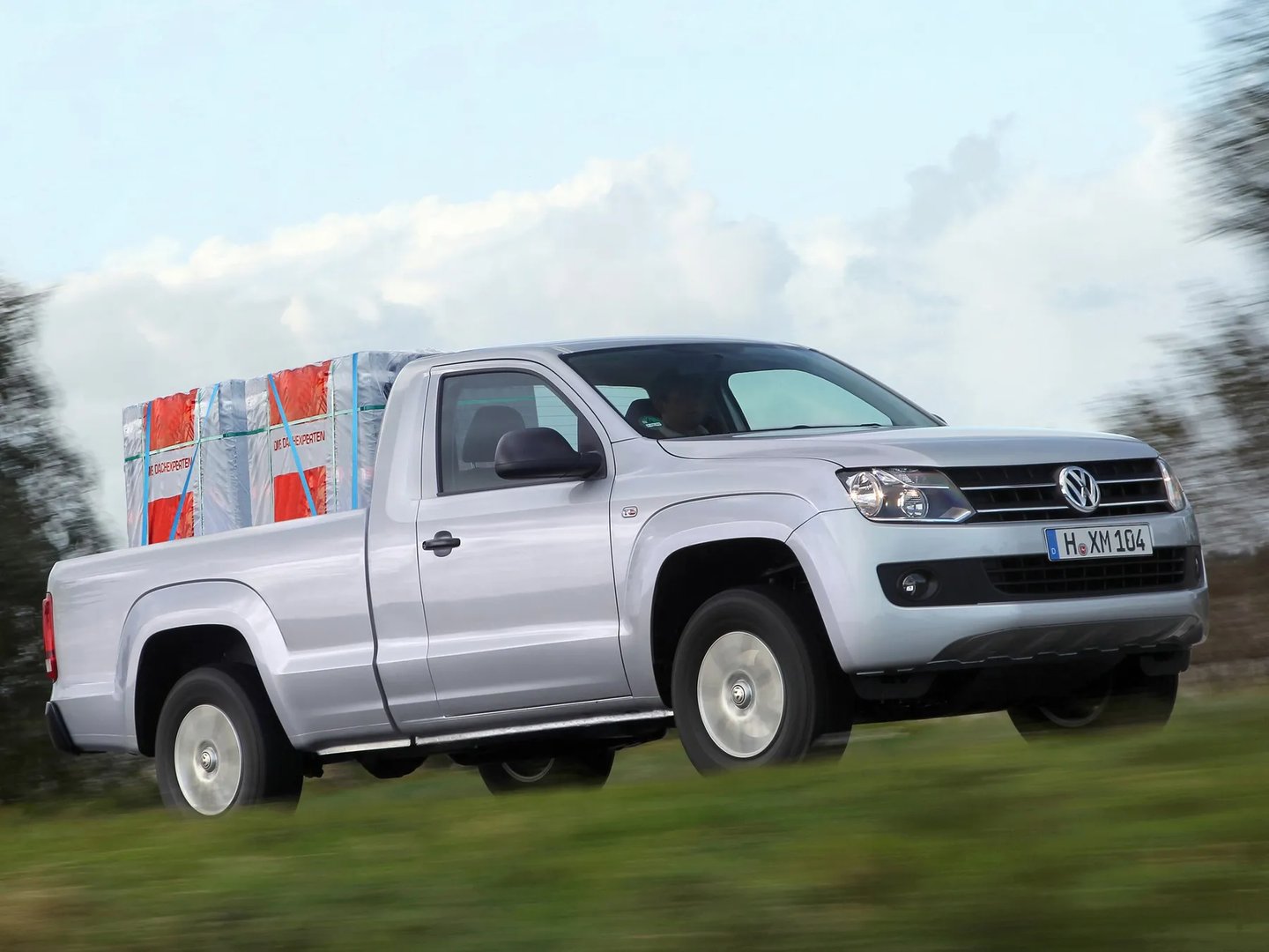 Volkswagen_Amarok_1_generation__Pickup_single-cab__6.jpg