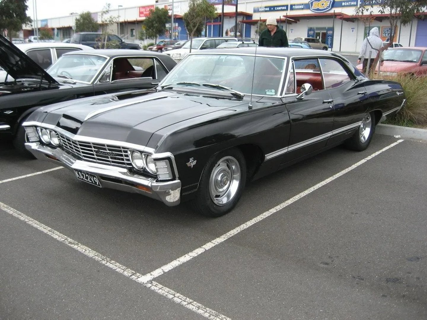Chevrolet_Impala_4_generation__Sedan_Hardtop__1.jpg