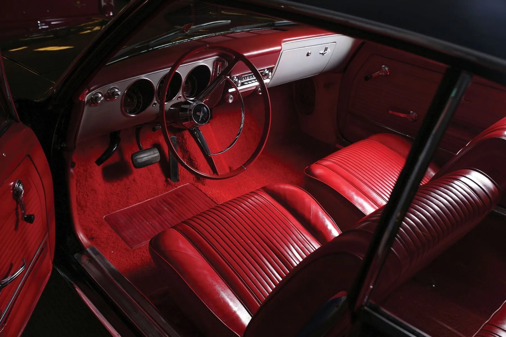 Chevrolet_Corvair_2_generation__Coupe__4.jpg