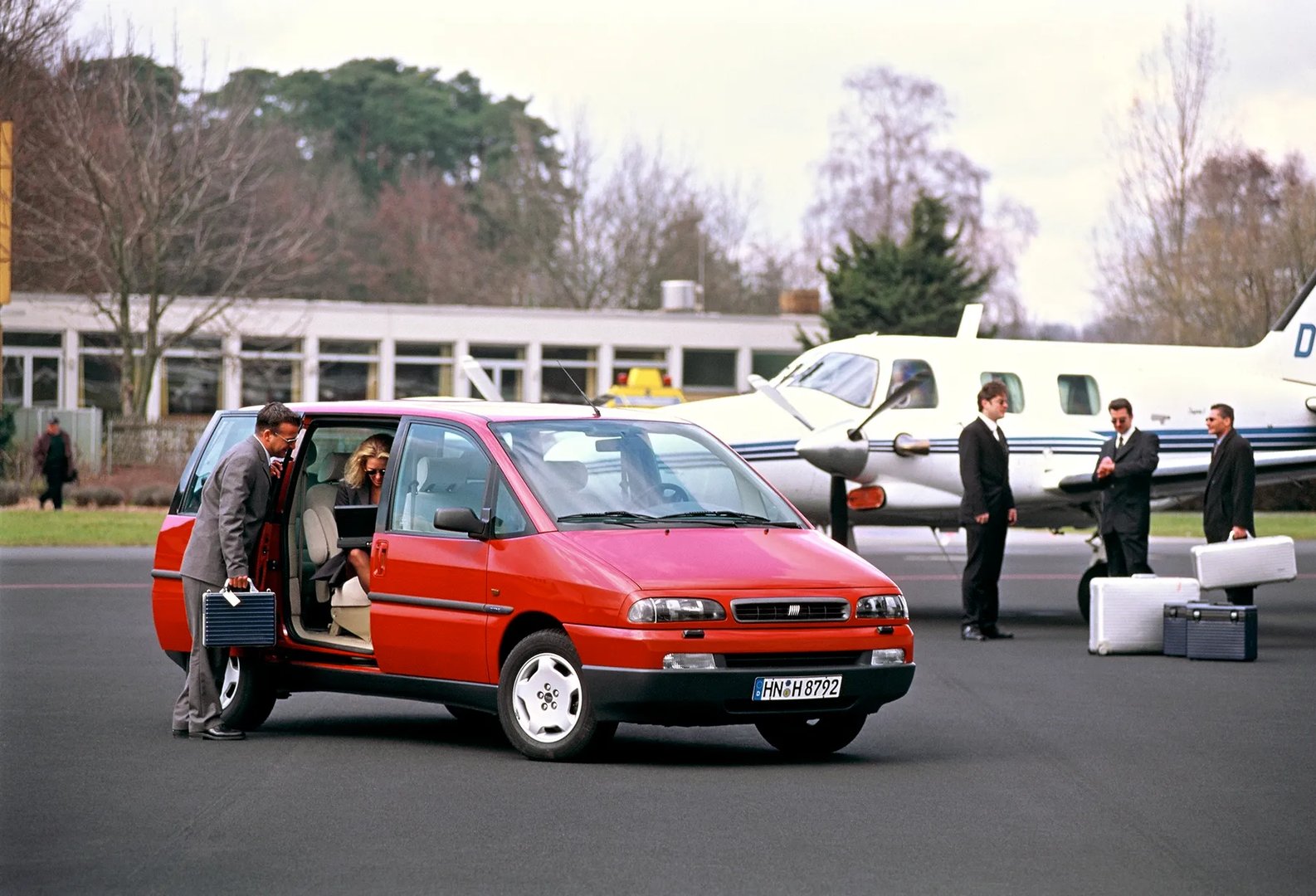 Fiat_Ulysse_1_generation_restyling__Compact_Van__4.jpg