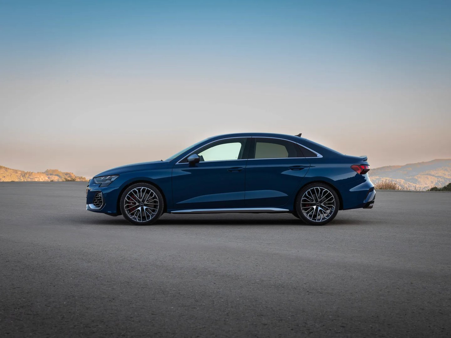 audi_S3_4_generation_restyling_1__Sedan__3.jpg