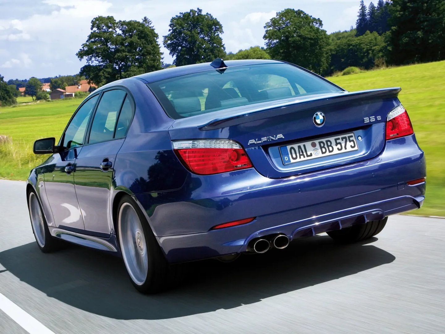Alpina_B5_1_generation_restyling__Sedan__8.jpg