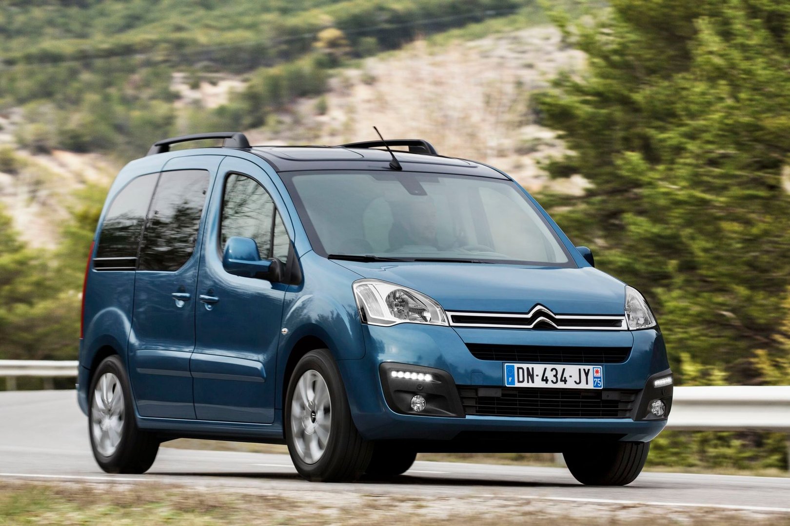 Citroen Berlingo 2 generation, restyling 2  Compact Van 