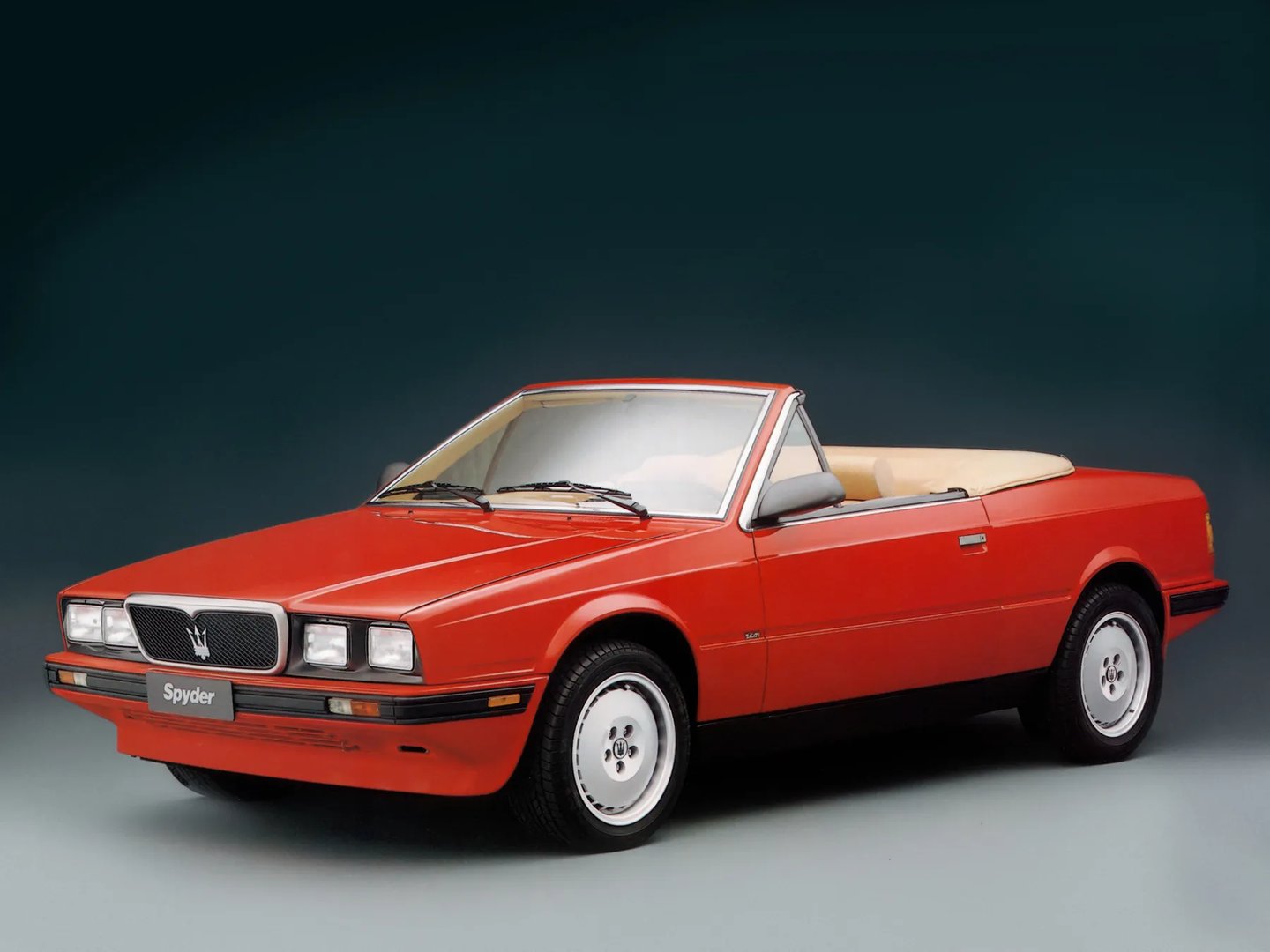 Maserati_Biturbo_1_generation__Cabrio__2.jpg
