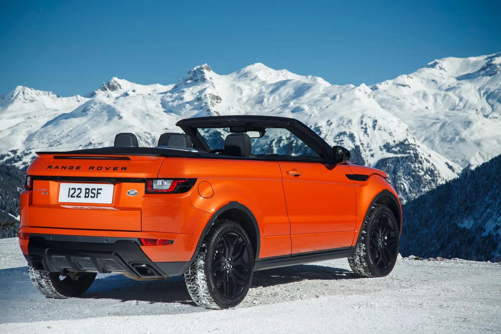 Land Rover_Range_Rover_Evoque_1_generation_restyling__SUV_cabriolet__4.jpg
