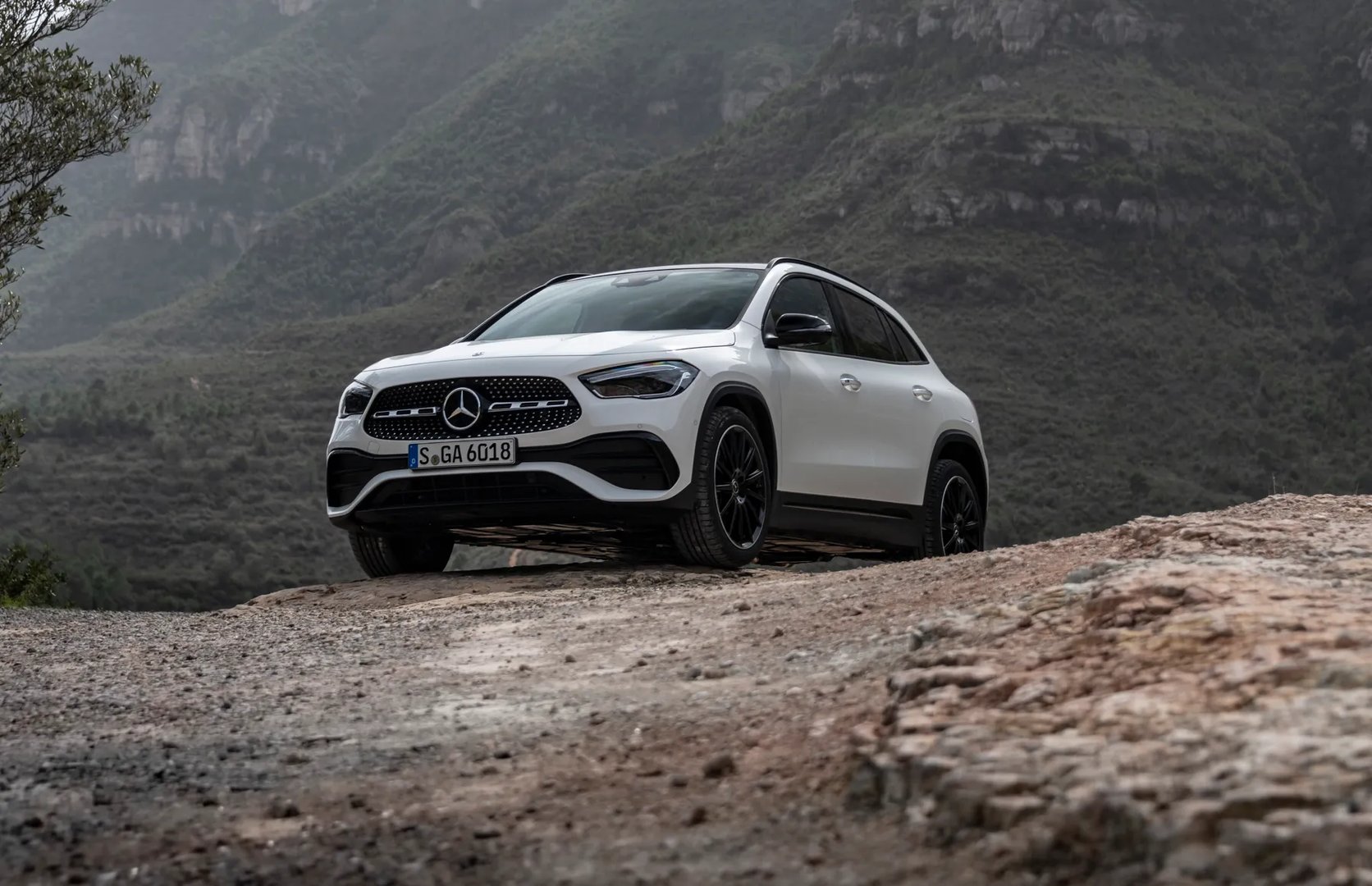 H247  SUV 5-doors