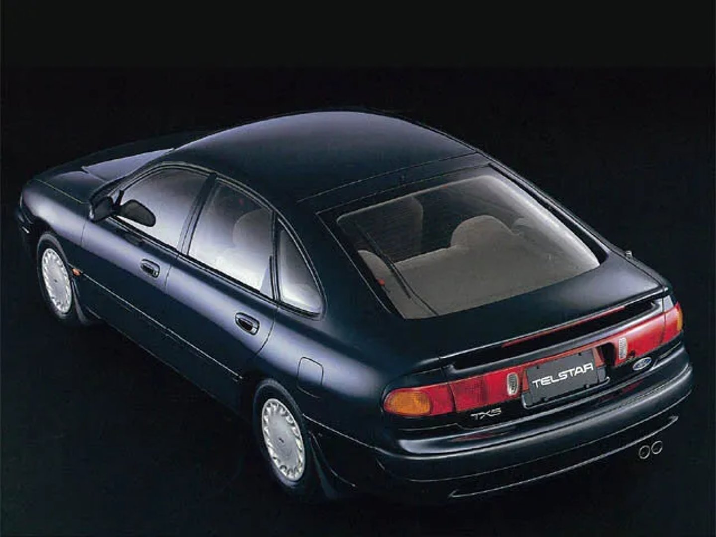 Ford_Telstar_3_generation__Hatchback_5-door__3.jpg