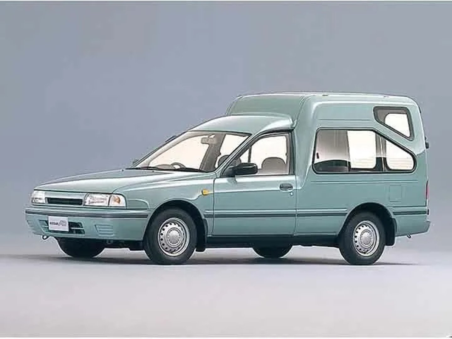 Nissan AD 1 generation  Estate 3-door